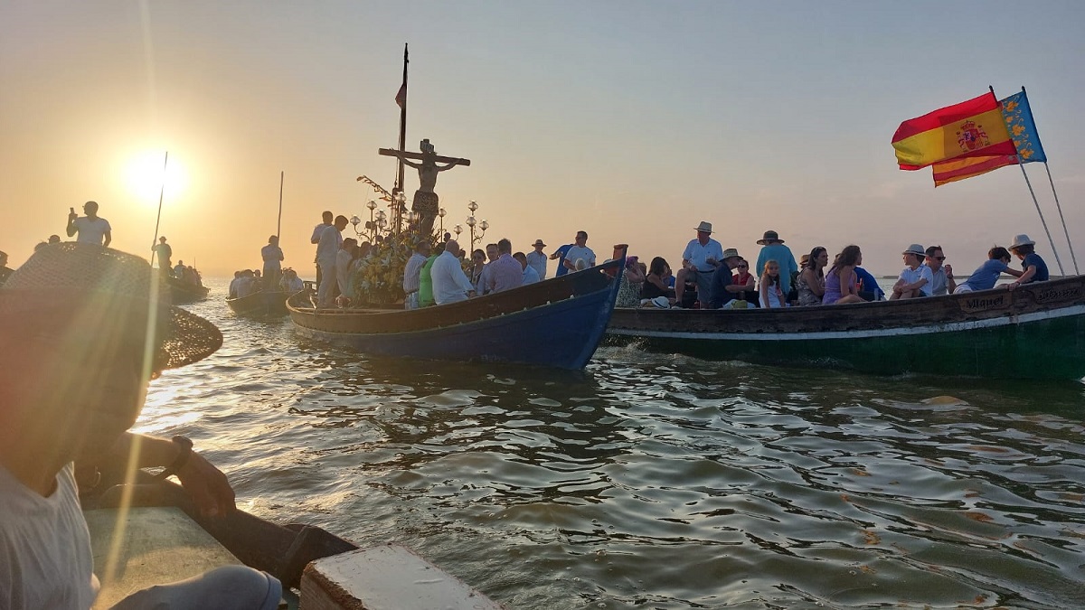 Romería del Cristo de la Salud por la Albufera